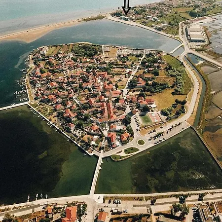 Apartment Aenona