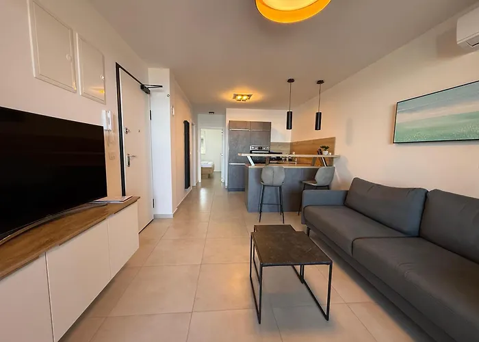 Aenona Διαμέρισμα